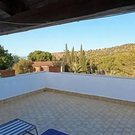Perla Marina Brucoli